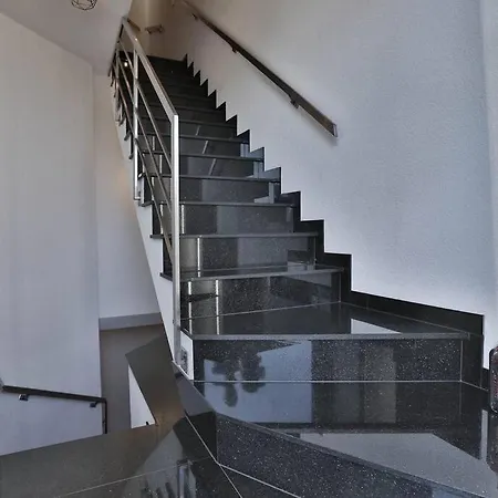 Ferienwohnung-Weinstadt Exterior foto