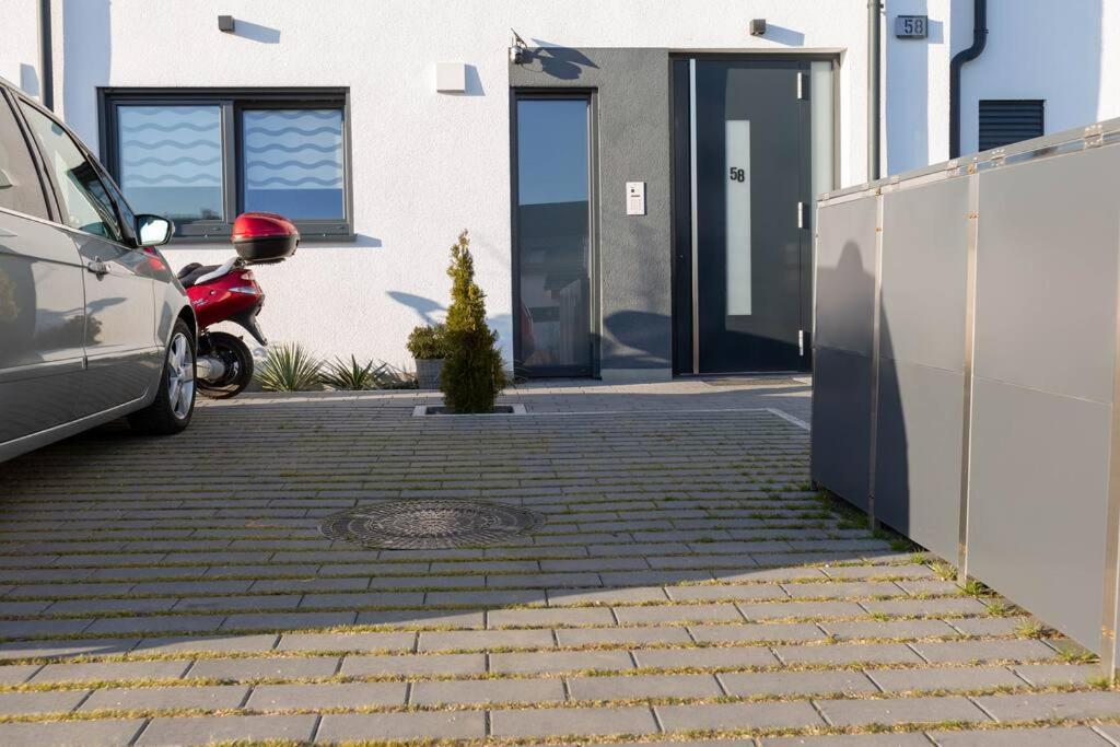 Ferienwohnung-weinstadt * Weinstadt